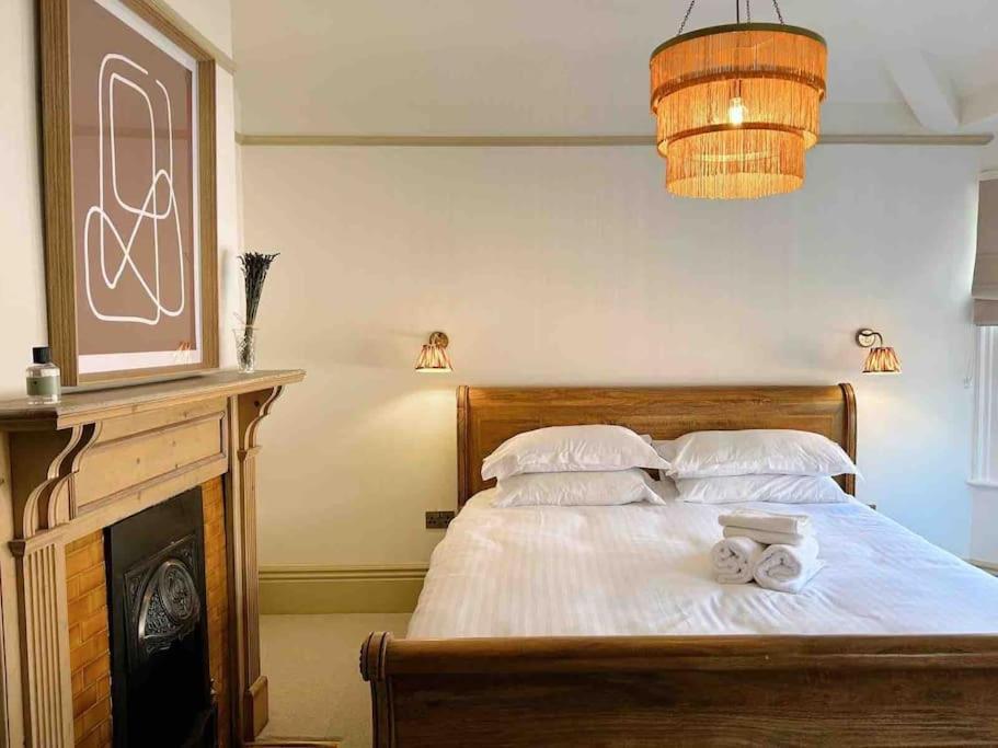 Luxury City Centre Townhouse - Sleeps 6 Честер Екстер'єр фото